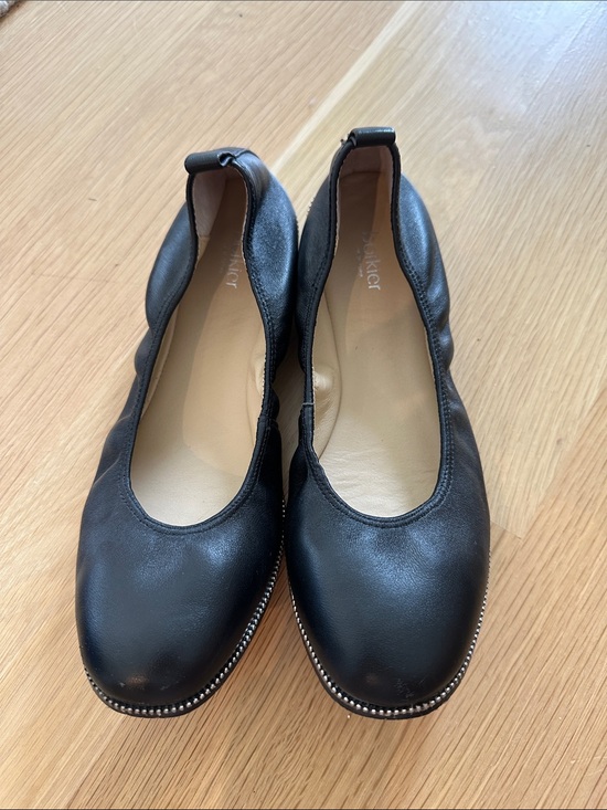 Botkier Shoes - Botkier Black Leather Round-Toe Ballet Flats with Studded Trim